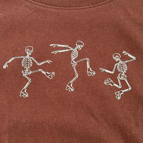 Aeropostale Baby Tee Size Medium - Picture 3 of 4